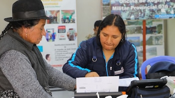 El personal del Reniec se