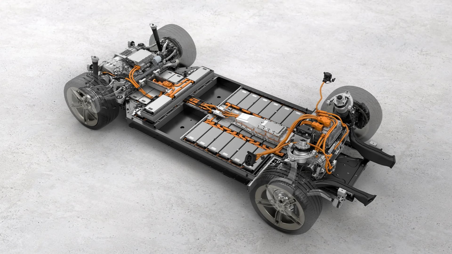 Dependiendo del tipo de electrificación, los autos tienen baterías que ocupan gran parte del piso del auto o solamente una pequeña superficie en la zona del baul. (Greencars)