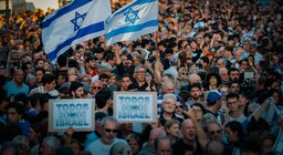 Advierten que muchos judíos tuvieron que cambiar su modo de vida por la discriminación que sufren en la Argentina