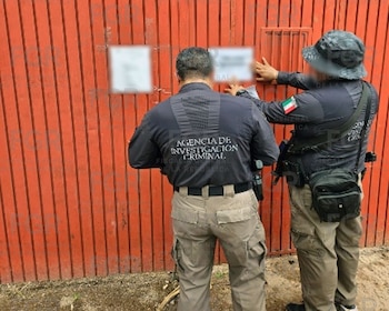 El operativo arrancó tras un reporte de Pemex y la Guardia Nacional sobre dos posibles tomas clandestinas cuyas mangueras conectaban con el inmueble. Crédito: Especial