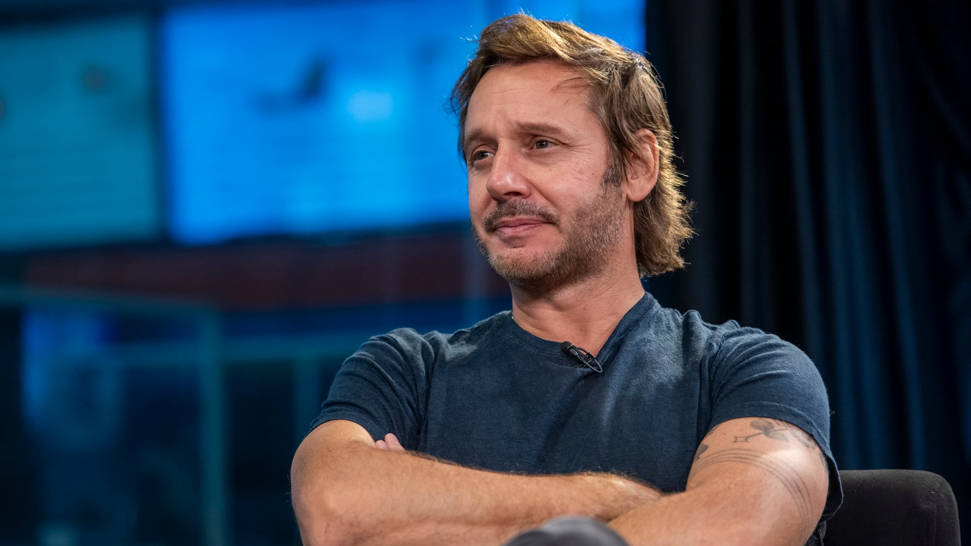 En medio de funciones a sala llena, el actor comunicó a sus fans una determinación que impacta en su temporada laboral (Adrian Escandar)