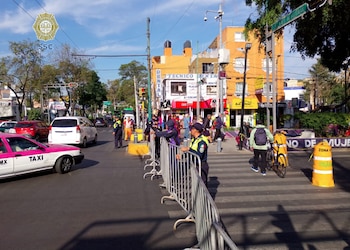 Vialidades cerradas por la llegada