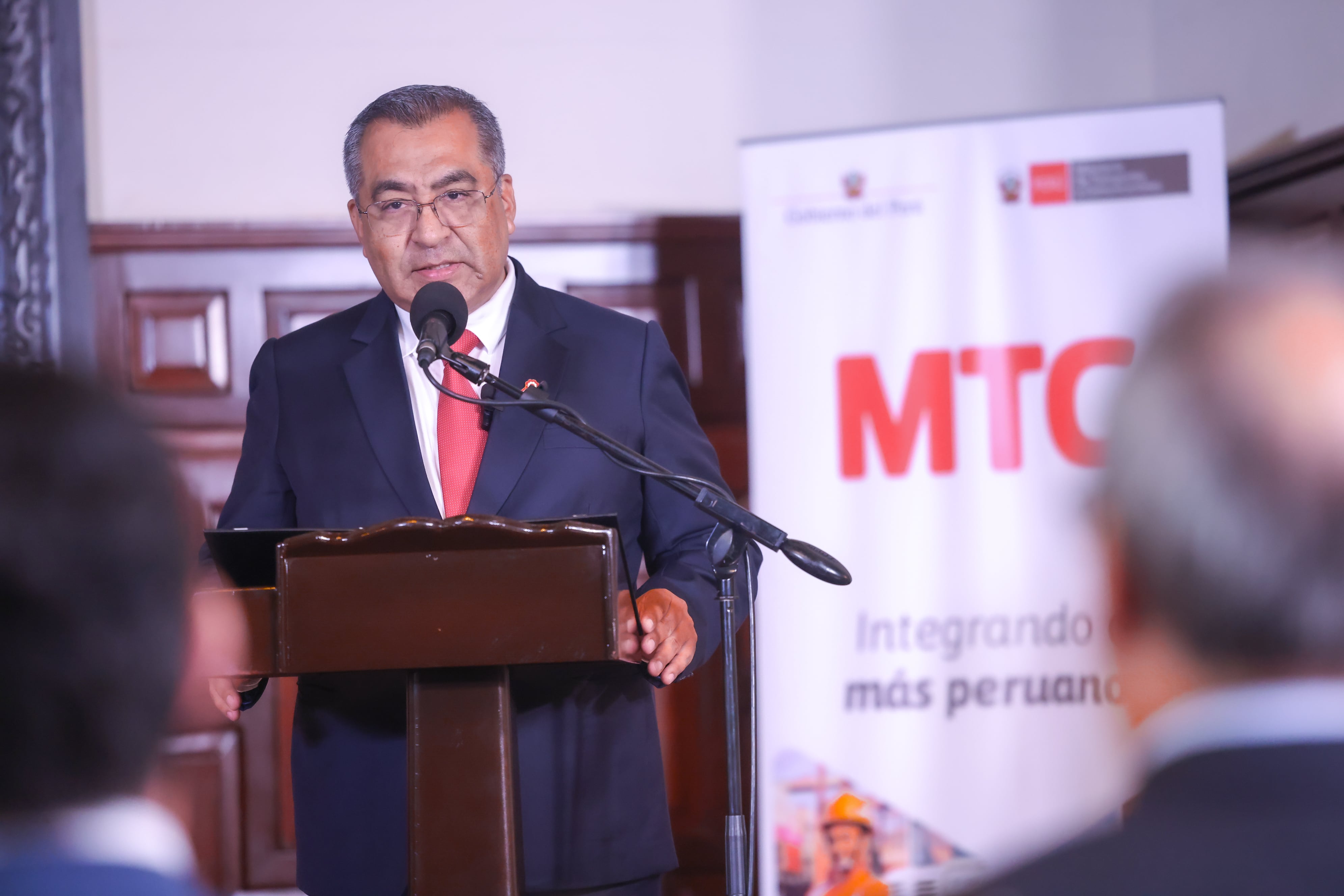 Hasta S/150 al día en comida: el millonario beneficio del MTC a sus trabajadores para que “mejoren” desempeño