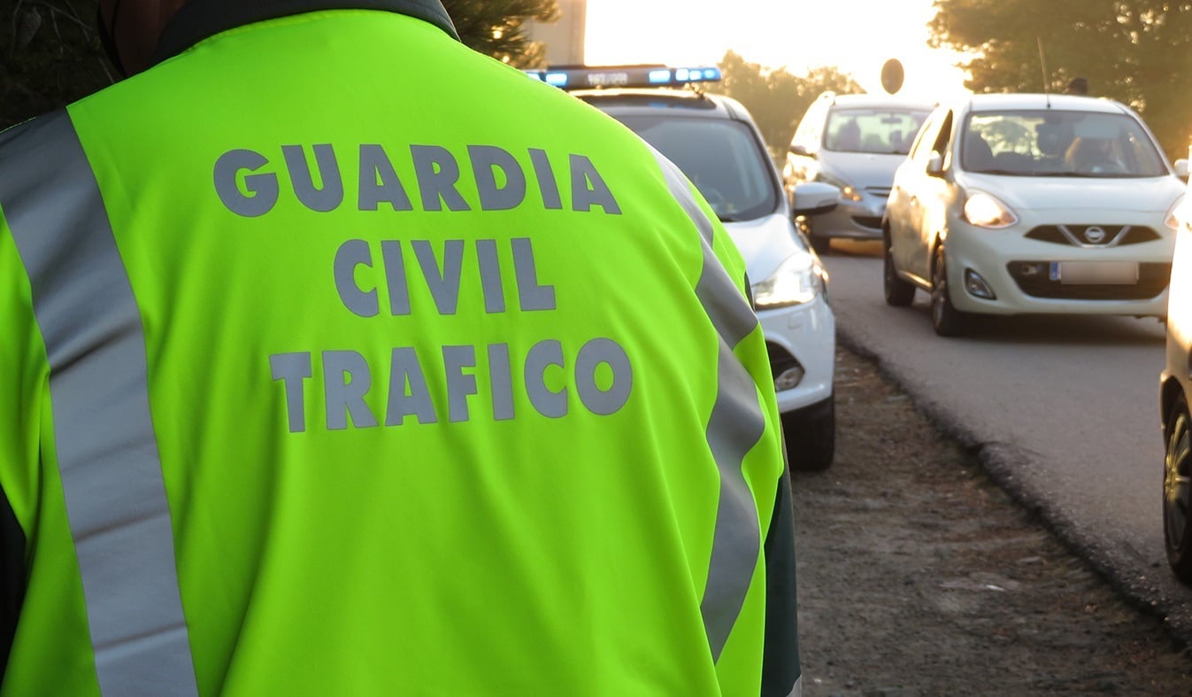 Un agente de la Guardia Civil de Tráfico (Guardia Civil / Europa Press)
