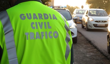 Un agente de la Guardia Civil de Tráfico (Guardia Civil / Europa Press)