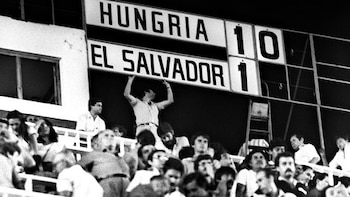 El día que la selección salvadoreña enfrentó el récord más doloroso del Mundial y celebró su único gol con nombre propio: Zapata