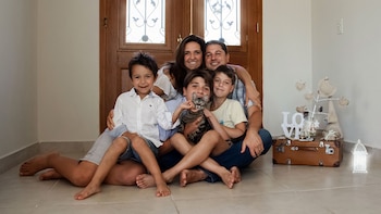 MÉDICO QUE SE FUE DE LA CASA