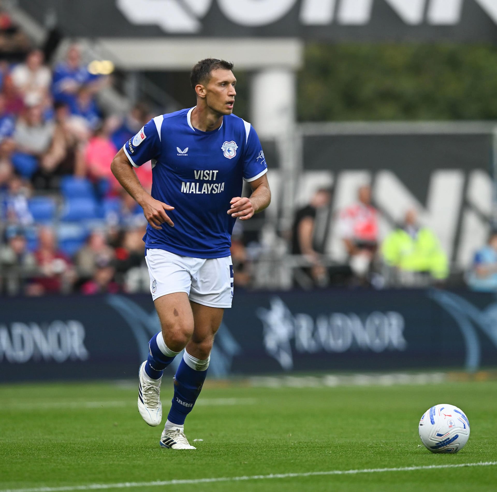 Bielik fichó por Cardiff en agosto del 2026