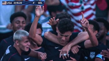 Gol de Justin Ellis en Perú vs Estados Unidos tras error en defensa de Oliver Sonne en partido amistoso por fecha FIFA 2026