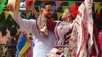 La cumbia colombiana cambia de sonido: la nueva generación que desafía los límites de la tradición
