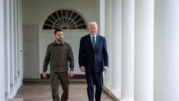 Una demora de 30 minutos,