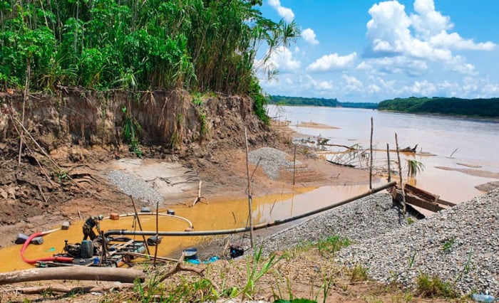 El enfoque ayuda a restablecer los procesos naturales del ecosistema degradado, recupera la fertilidad del suelo y permite impulsar nuevas actividades productivas en las zonas intervenidas. Foto: FEMA