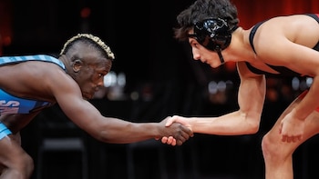 De sobrevivir a un ataque de chimpancés a campeón nacional: la historia de Dunia Sibomana-Rodriguez que conmueve a Estados Unidos