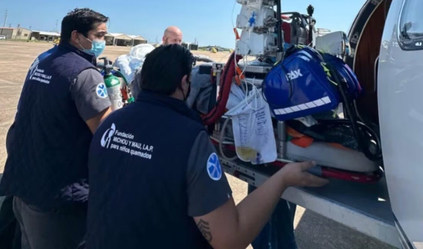 Emiliano permanece hospitalizado bajo vigilancia estricta; su traslado a un centro especializado dependerá de su estabilización y la disponibilidad de instalaciones adecuadas para tratar quemaduras pediátricas complejas. (Especial)