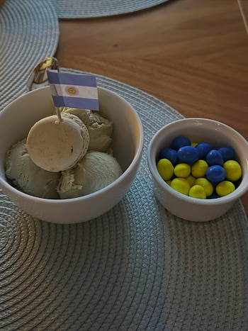 Camila Morrone, lejos del Mundial 2026, expresó su apoyo por la Selección Argentina desde sus vacaciones en Italia con su novio Cole Brennet