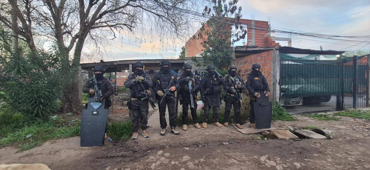 Los operativos fueron llevados a cabo por personal de la Dirección de Investigaciones de Delitos Federales
