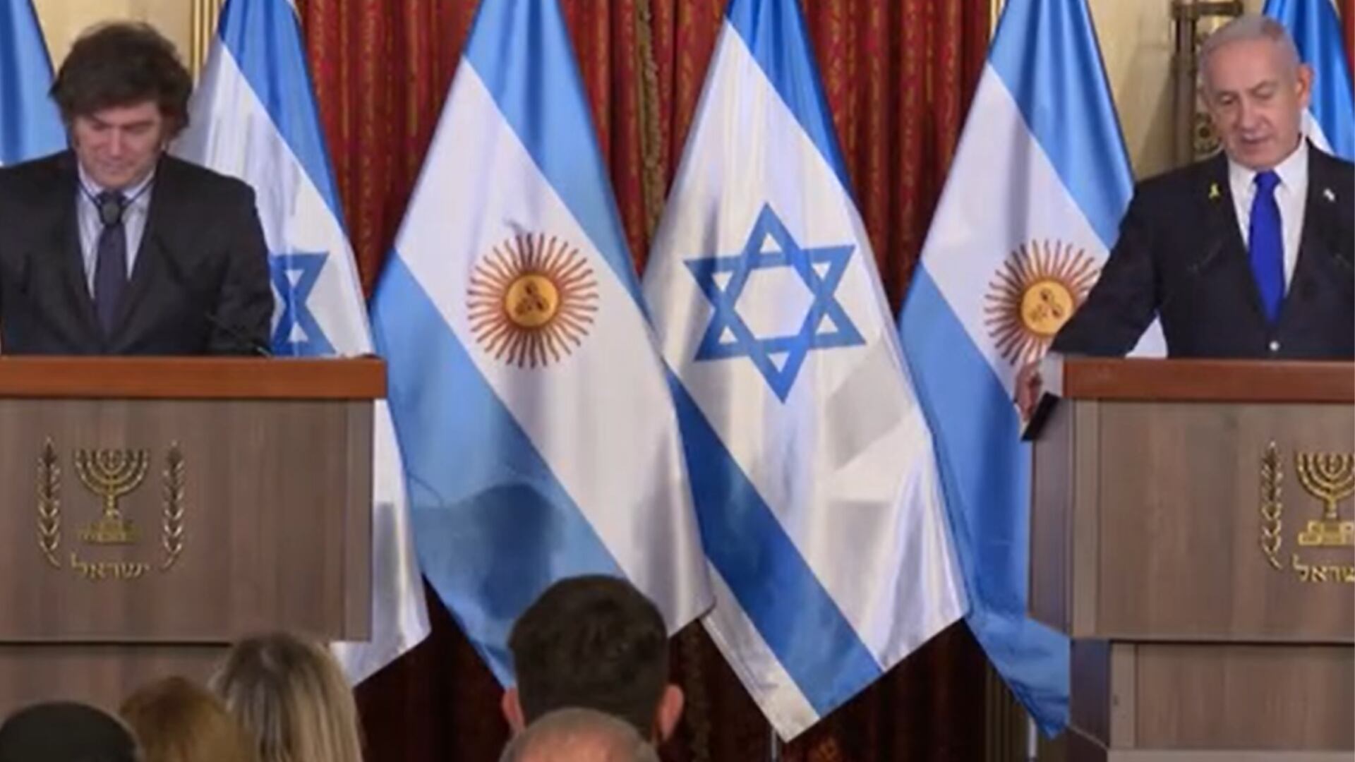 Javier Milei y Benjamín Netanyahu durante la materialización del Memorando entre Argentina e Israel por la Democracia y la Libertad