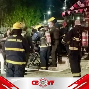 Diez unidades de Bomberos atendieron