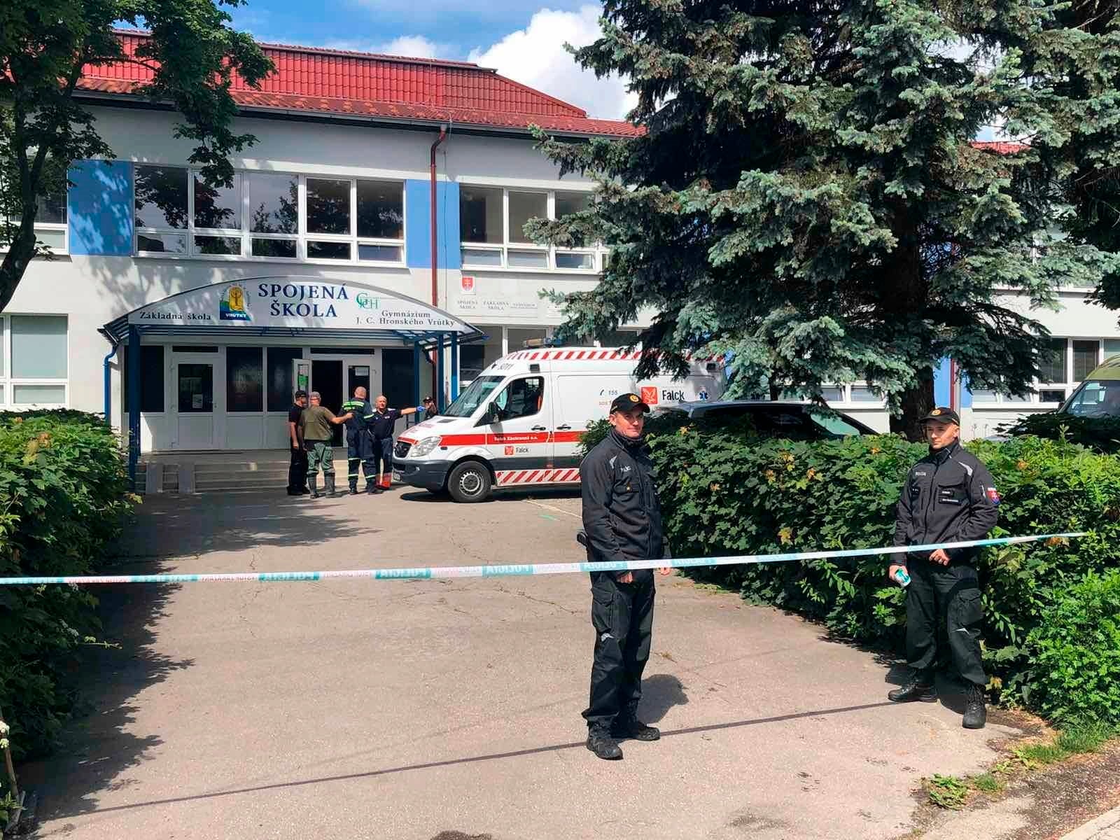 Un ataque en un colegio de Eslovaquia dejó al menos un muerto y dos heridos EFE/EPA/Slovak Police Force