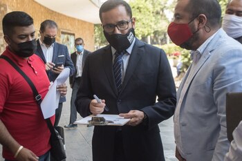 Ordenaron al alcalde Víctor Hugo