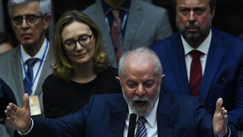 Lula celebrará su primer año