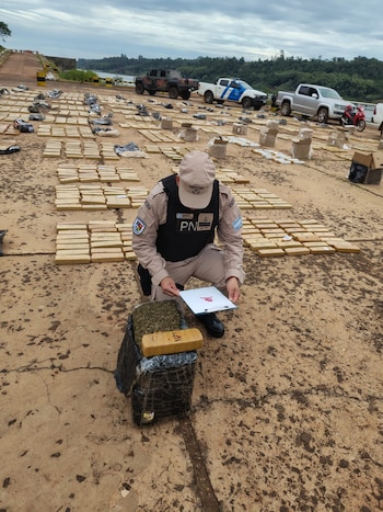 Prefectura secuestró más de tres toneladas de droga en Misiones
