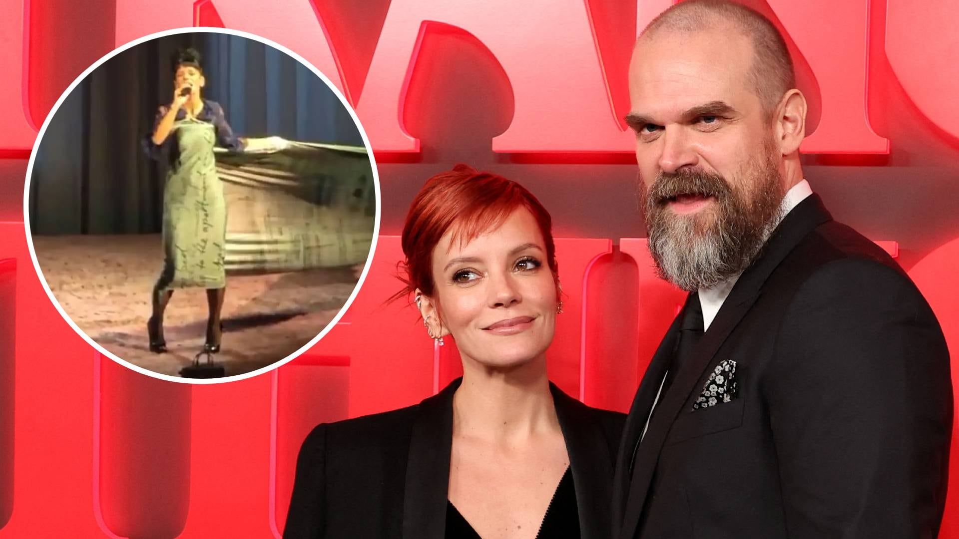 El vestido de Lily Allen con recibos amenaza con convertirse en el símbolo visual de su ruptura con David Harbour (X/REUTERS)