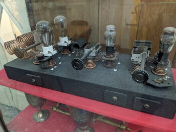 Un transceptor, que transmite y