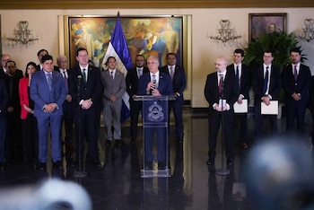 La actividad económica mantiene su dinamismo y se prepara para enfrentar un entorno externo más desafiante.