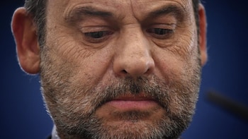 Ábalos se vuelve a quedar