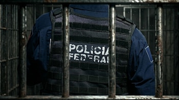 Inhabilitan hasta por 20 años a exfuncionarios de la Policía Federal por desvío de 65 millones de dólares