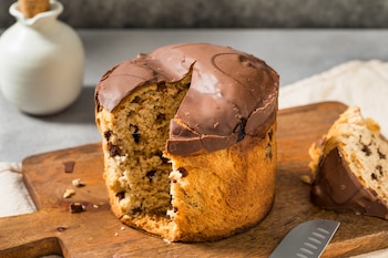 Panettone de chocolate casero (Adobe