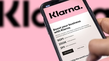 En 2022, la fintech sueca Klarna despidió a 700 empleados de atención al cliente (Foto: archivo DEF)