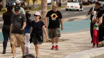 Miles de visitantes llegaron a