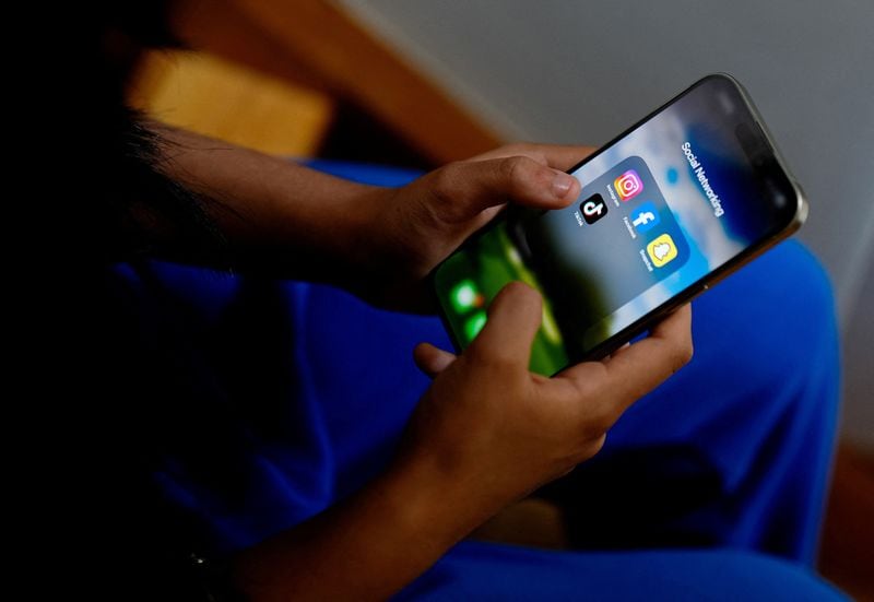 El tribunal de apelaciones de Nueva York avaló una ley estatal que obliga a las redes sociales a ofrecer mecanismos para denunciar discurso de odio (REUTERS/Asanka Brendon Ratnayake)