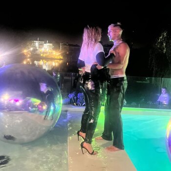 Tras un rápido chapuzón en