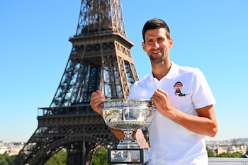 Novak Djokovic after winning one of his Roland Garros titles / EFE/EPA/CHRISTOPHE ARCHAMBAULT / POOL