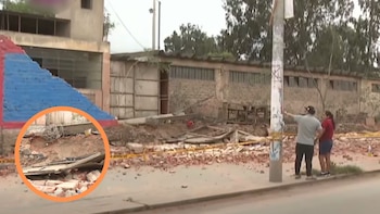 Colapsó cerco de colegio en Villa El Salvador y más de 1.000 alumnos pasaron a clases virtuales por el deterioro de la infraestructura