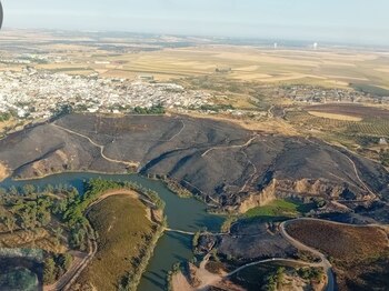 29/07/2025 Vista aérea del incendio