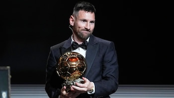 Un prestigioso medio europeo puso de portada a Messi como uno de los cinco candidatos al Balón de Oro: el gran ausente