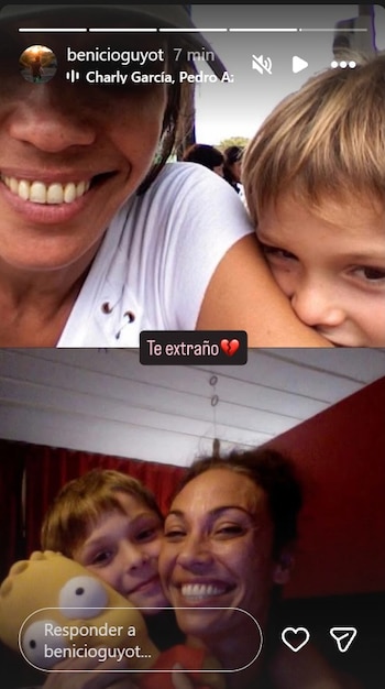 Dos fotografías superpuestas de una mujer y un niño. En la foto superior se lee 'Te extraño'. La foto inferior muestra un peluche amarillo