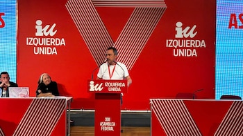 IU recibe "bien" la oferta