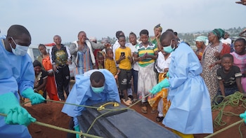 El brote de ébola en el Congo ya causó más de 3.000 muertes