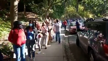 Largas filas en Venezuela y