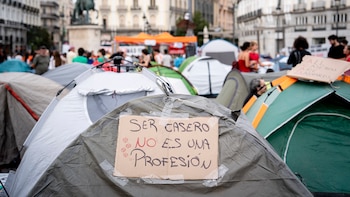 El índice para actualizar los alquileres toca su máximo el mes del desahucio de Maricarmen y la acampada de Sol: tu casero puede subirte hasta un 2,54%