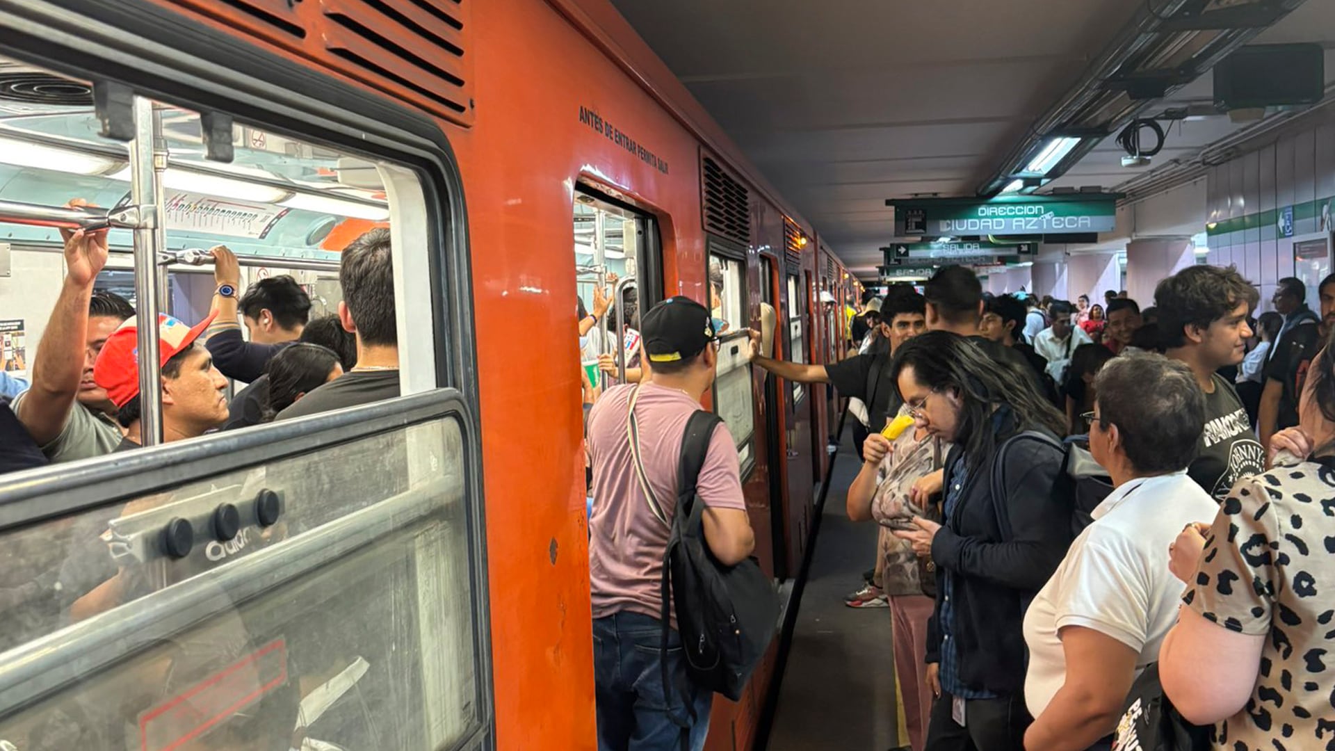 ¿Qué está pasando en el Metro CDMX y Metrobús hoy 31 de julio? Línea 8 del STC con severos retrasos por lluvias