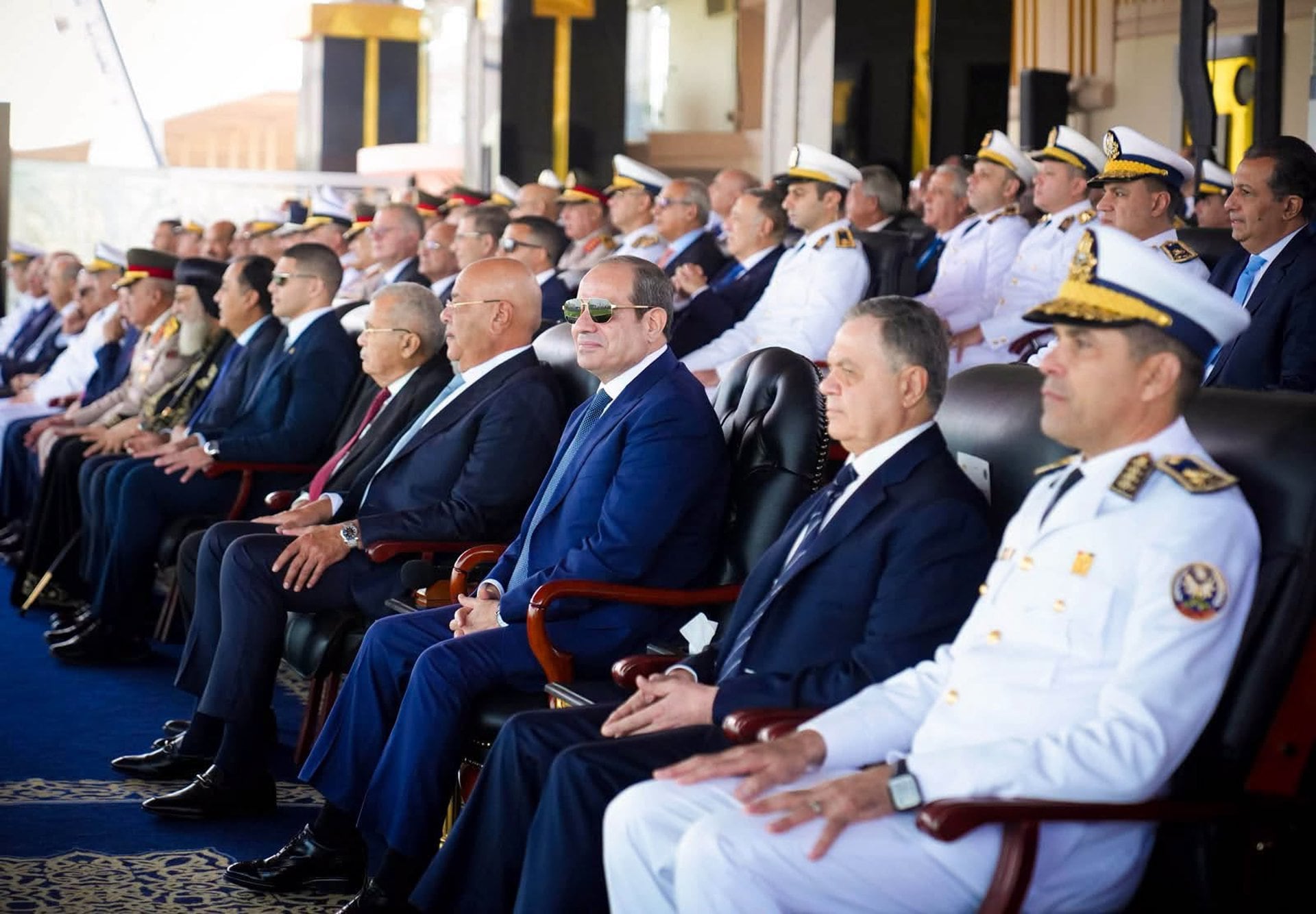 Al Sisi dice que el apoyo militar de Egipto a Arabia Saudí "no incluye" ataques contra Yemen