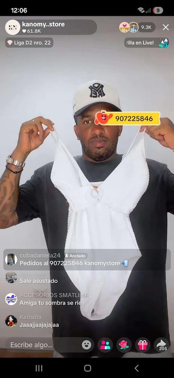 Jefferson Farfán sorprende ayudando a