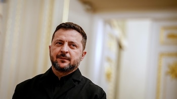 Zelenski reivindica bombardeos a bases petrolíferas en Rusia en respuesta a sus ataques en el mar Negro