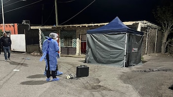 Asesinaron a un joven de 19 años frente a su familia en San Juan: su novia, de 16, es la principal sospechosa
